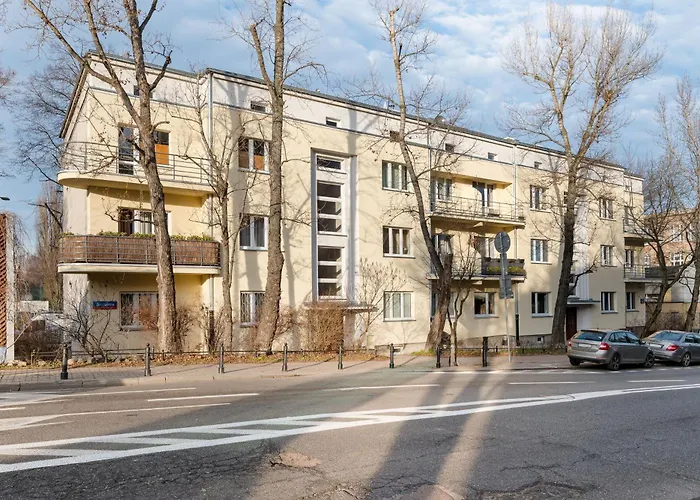 Saska Kepa Lavish By Bookinghost *